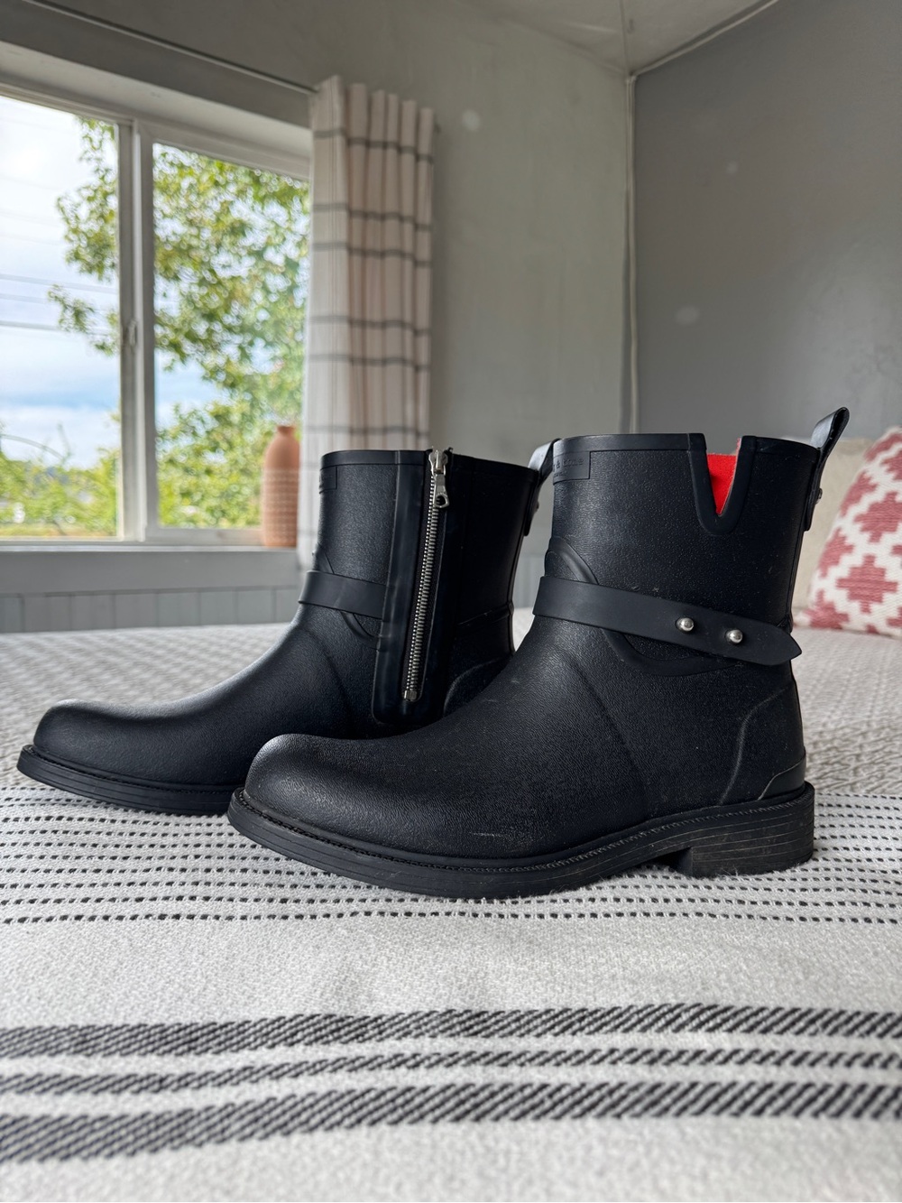 rag & bone Black Ankle Rain Boots with Red Inside, Size 40